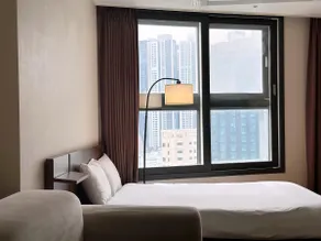 Sweet • • #Netflix #No Marine City #Haeundae Prugio City #L City and Beach 1 minute - Image 3
