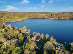 Catskills Lakefront with Hot Tub, Sauna and Theater - Image 3