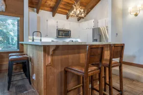 Sun Valley Resort amenities! End-Unit Townhome - Image 4