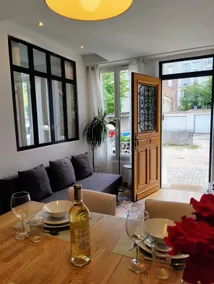 Cosy apartment at 10 min Orly airport and Paris - Image 2