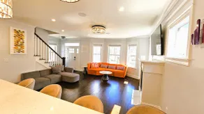 New Build XL Modern Home/UMass/Walk2TeneanBeach - Image 4