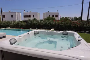 Trapezia Luxury Living -Morganite - Image 3