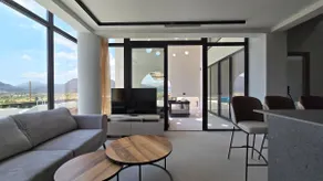 Trapezia Luxury Living-Sapphire - Image 2