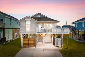 BBQ Patio Area+Comm Pool+Games | Beach Soulcation - Image 3