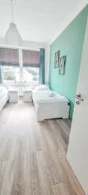 Twin room (green) in a central location - Image 4