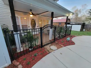 Hidden Oasis (Downtown Waxhaw with Seasonal Pool) - Image 2