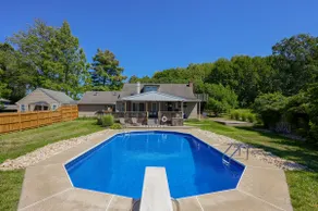 Quiet Country Home in Parkesburg, In Ground Pool - Image 2