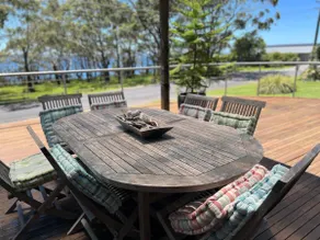 Collers Bay Beach House Ocean Front - Image 3