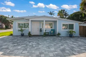 Sun, Surf & Space! Beach Home w/ Heated Pool & Spa - Image 4
