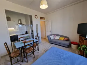 Apartment close to Lyon - Image 2