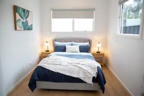 Malahide Coastal Retreat - Image 4