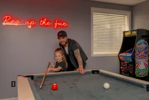 HUGE Home w/ Movie Room, Pool Table & Arcade Games - Image 2