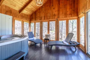 5BR | Indoor Hot Tub Sunroom | Mt Snow & Stratton - Image 2