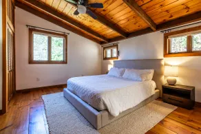 5BR | Indoor Hot Tub Sunroom | Mt Snow & Stratton - Image 5