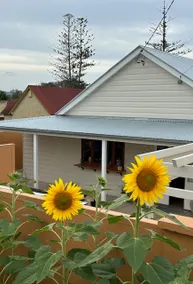 Tuscan inspired coastal getaway (pet friendly) - Image 4