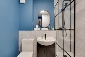 Spacious and cozy flat with Free Parking - Image 5