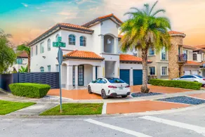 Luxury Stay w/ Heated Pool, Golf & Chess Yard - Image 4
