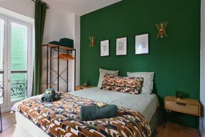 Génova T3, air conditioning, Wi-Fi, close to the train station - Image 2