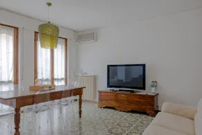 Boutique Apartment Cà Tulles - Image 2