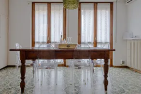 Boutique Apartment Cà Tulles - Image 3
