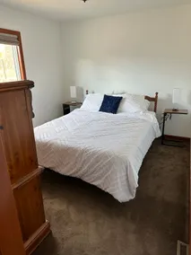 Burks Bungalow - 3 bedrooms & Entertainment space - Image 4
