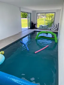 Villa with indoor pool 5 minutes walk from the beach - Image 3