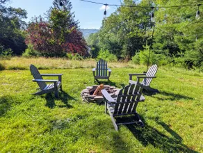 Private Wooded Cabin near River, Food, and Skiing - Image 2