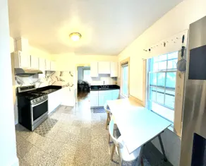 House on the Hill - Image 3