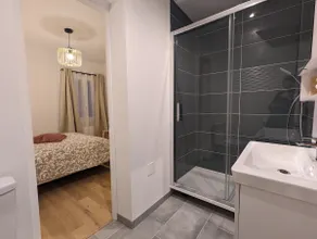 Two rooms, close to train station, Tours center - Image 4