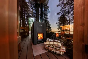 Stay ÖÖD at Versso – Brick + Sauna - Image 4