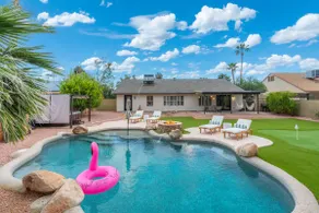 Beautiful Retreat w/ Free Heated Pool, Spa & Golf - Image 3