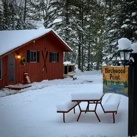 Lakefront Cottage w/ Screen Porch & Private Pier! - Image 2