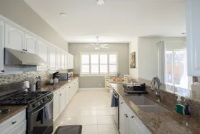 Roomy + Upscale, XL Sofa, 2 Desks, Tahoe 30Min - Image 2