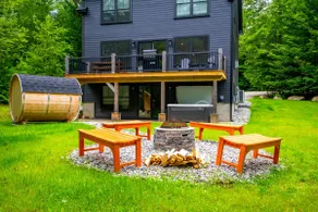 Sunday River Hot Tub Sauna Sleeps 13 Dog Friendly - Image 2
