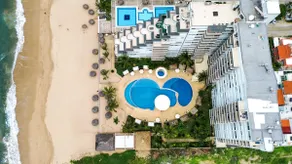 Quintas604/Beachfront/Heated Pool/Accessible - Image 2