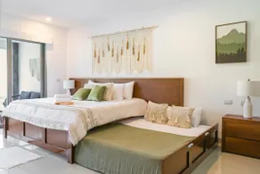Private Pool & Jacuzzi, by the ocean, 2 bdr apt. - Image 3