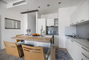 REVON Art-Deco Old Town Apartment - Image 3