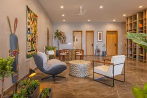 Cochill | Stylish lux spacious 3BHK holiday home - Image 2