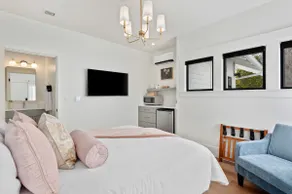 The Arlington Suite - Image 2