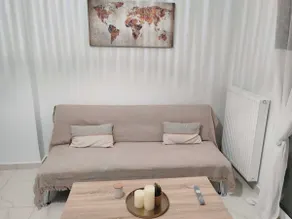 Elegant & Modern Apartment near to Athens Riviera - Image 3