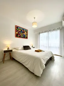 Provençal Escape: Cozy F3 Near the Sea - Image 3