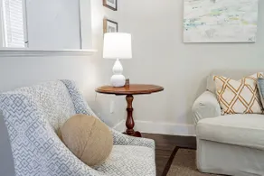 Perfect Midtown Base - 2BR w/On-Site Laundry - Image 3