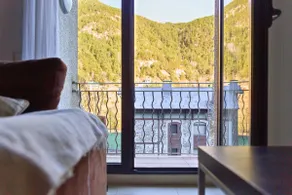 Large Balcony View, spacious 3BD near Ordino - Image 4