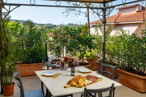Casa Bacco in Greve with a large private terrace - Image 2