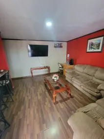 Comfortable 2-bedroom accommodation for 8 people - Image 2