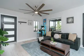 New! Calle Ocho Home w/Simpson's Arcade! - Image 2