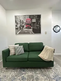 Cozy Private Studio in Sunrise - Image 5