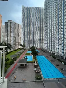 Ever Stays at Light Residences 1BR - Image 5