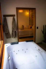Tree House - Whirlpool | Santa Clara - Image 4