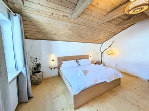 Downtown Sauna Oasis - Image 5